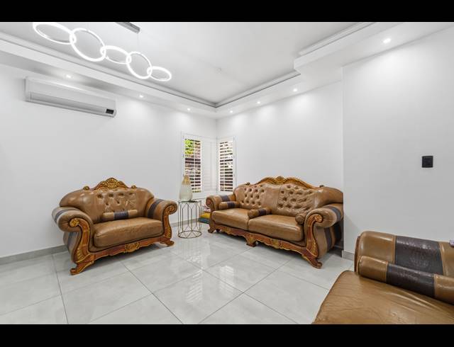 4 BEDROOM DUPLEX FOR SALE IN HILLTOP PRIVATE ESTATE